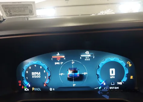 2025 Ford Bronco Sport Outer Banks z USA, uszkodzony, nr VIN 3FMCR9CN3SRE63151